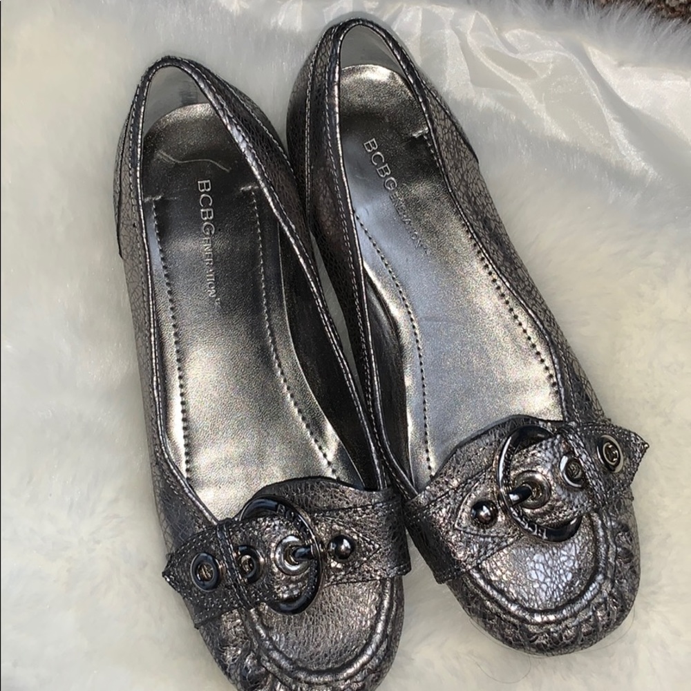 BCBG Generation flats
